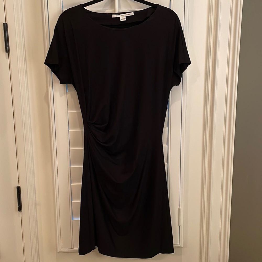 Diane Von Furstenberg Black faux wrap jersey Dress; Large